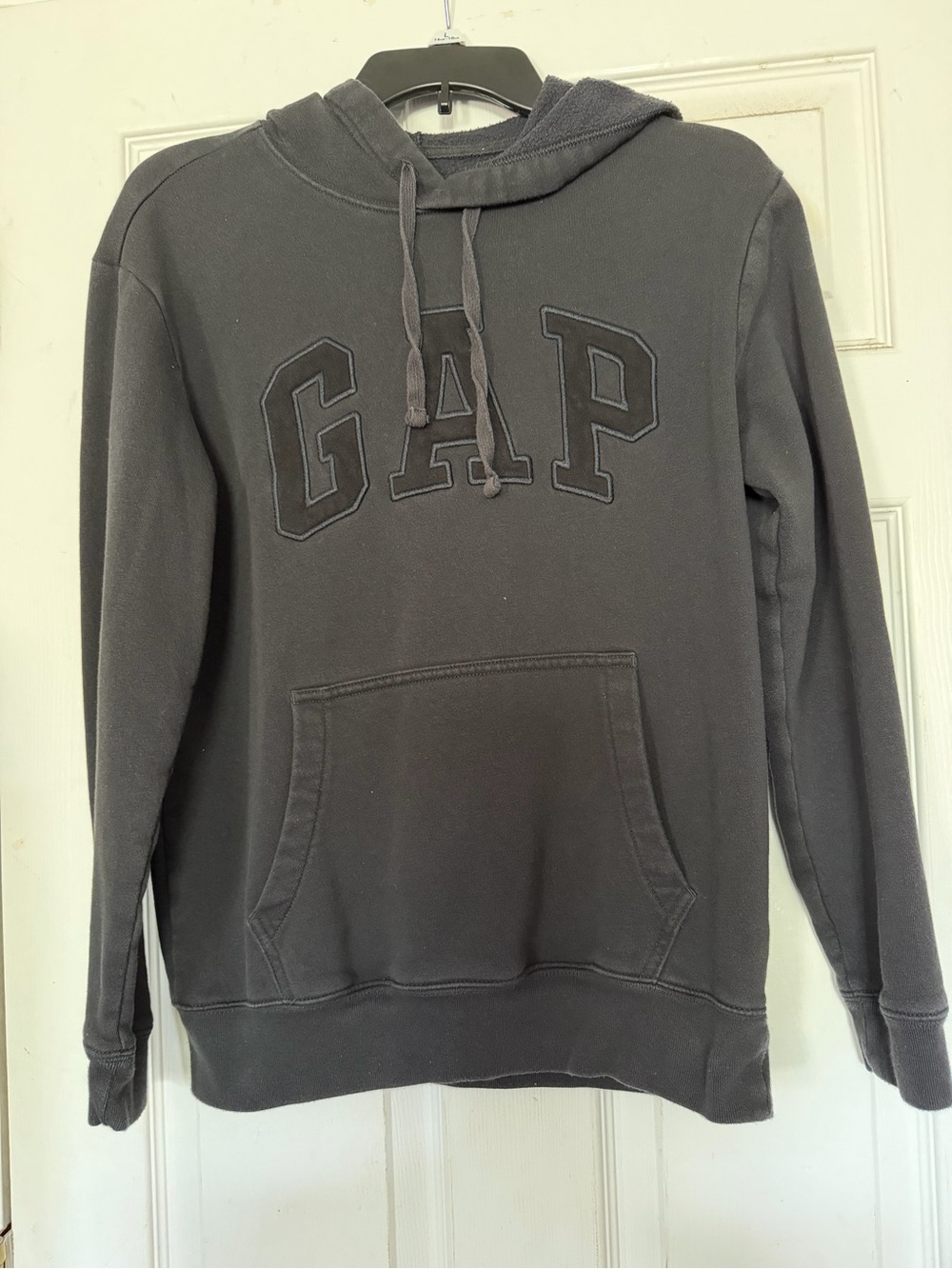 GAP Men's Dark Gray Crewneck Hoodie with Embroidered Logo